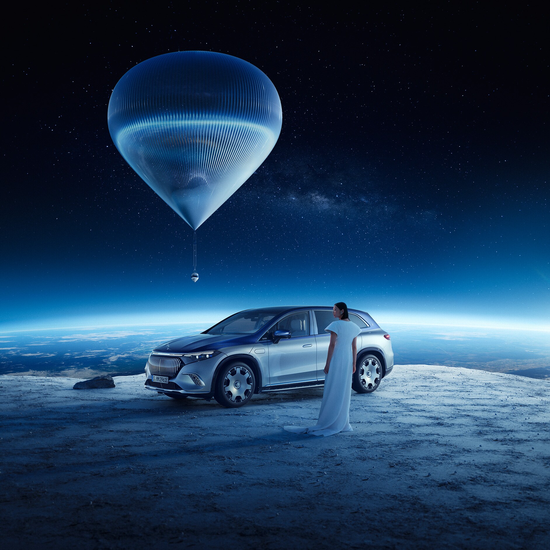 ความร่วมมือ | เครื่องหมายการค้า | Mercedes-Maybach ความร่วมมือของ Mercedes-Maybach X Space Perspective